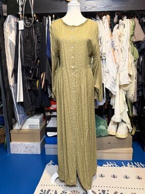 Bohemian Olive Green Button-Front Maxi Dress - Women